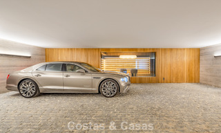 Villa de luxe ultramoderne avec vue imprenable à vendre dans le quartier exclusif d'El Madroñal, Benahavis - Marbella 780619 