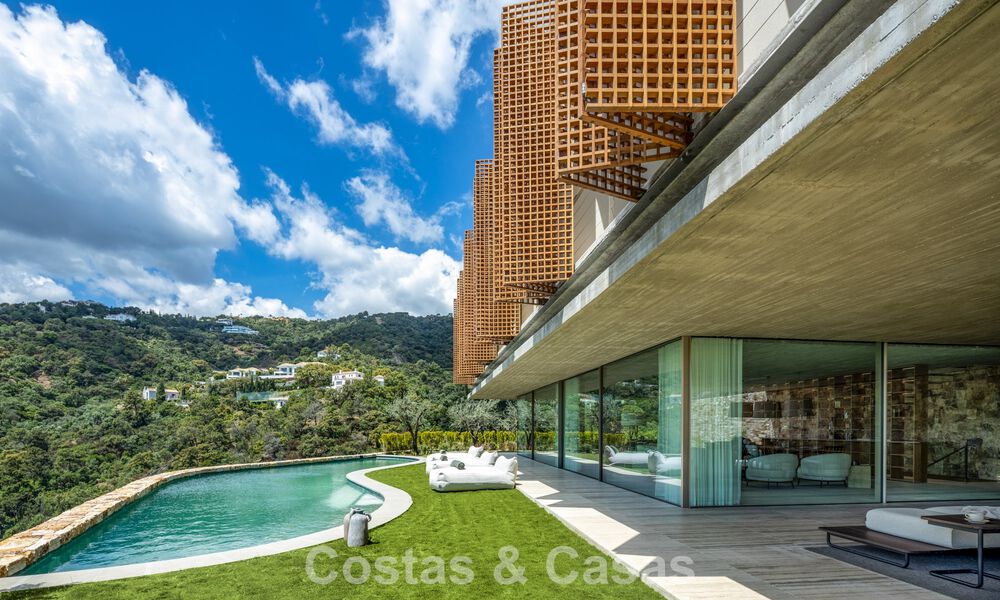 Villa de luxe ultramoderne avec vue imprenable à vendre dans le quartier exclusif d'El Madroñal, Benahavis - Marbella 780630