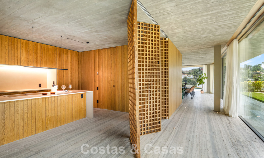 Villa de luxe ultramoderne avec vue imprenable à vendre dans le quartier exclusif d'El Madroñal, Benahavis - Marbella 780637