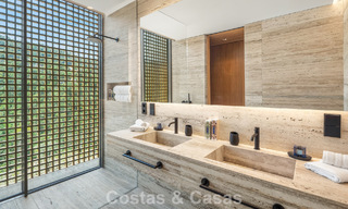 Villa de luxe ultramoderne avec vue imprenable à vendre dans le quartier exclusif d'El Madroñal, Benahavis - Marbella 780654 