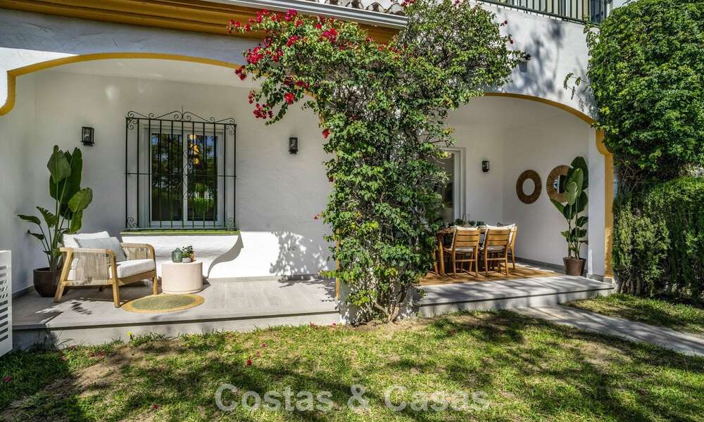 Appartement rénové de 3 chambres avec jardin à distance de marche de Puerto Banus à Nueva Andalucia, Marbella 780684