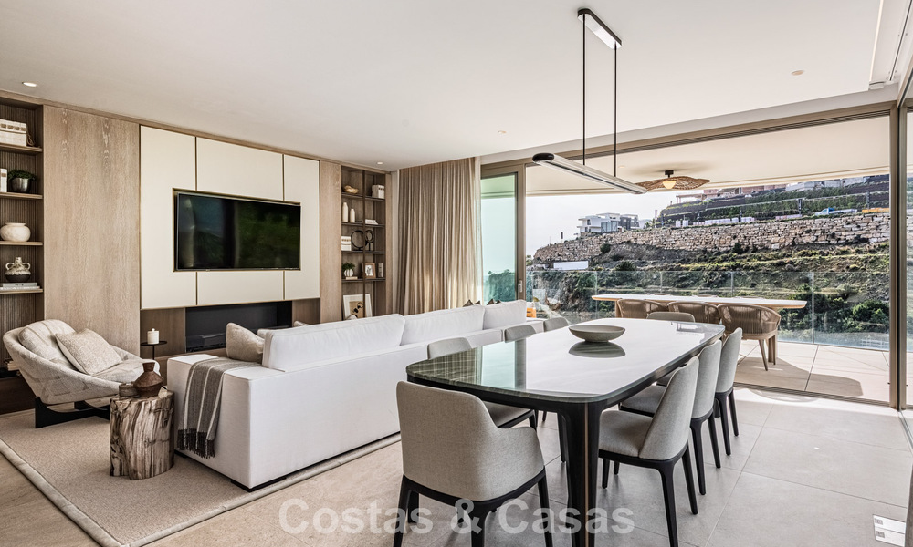 Appartement supérieur avec jardin et vue panoramique sur la mer à vendre à La Quinta, Marbella - Benahavis 780725