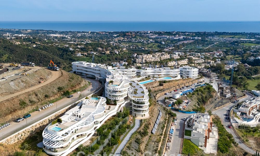 Appartement supérieur avec jardin et vue panoramique sur la mer à vendre à La Quinta, Marbella - Benahavis 780735