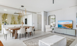 Appartement luxueux et moderne avec vue sur la mer à vendre directement sur la plage à Estepona, Costa del Sol 780776 