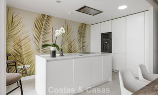 Appartement luxueux et moderne avec vue sur la mer à vendre directement sur la plage à Estepona, Costa del Sol 780778 