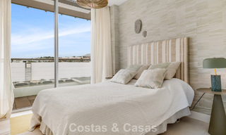Appartement luxueux et moderne avec vue sur la mer à vendre directement sur la plage à Estepona, Costa del Sol 780787 