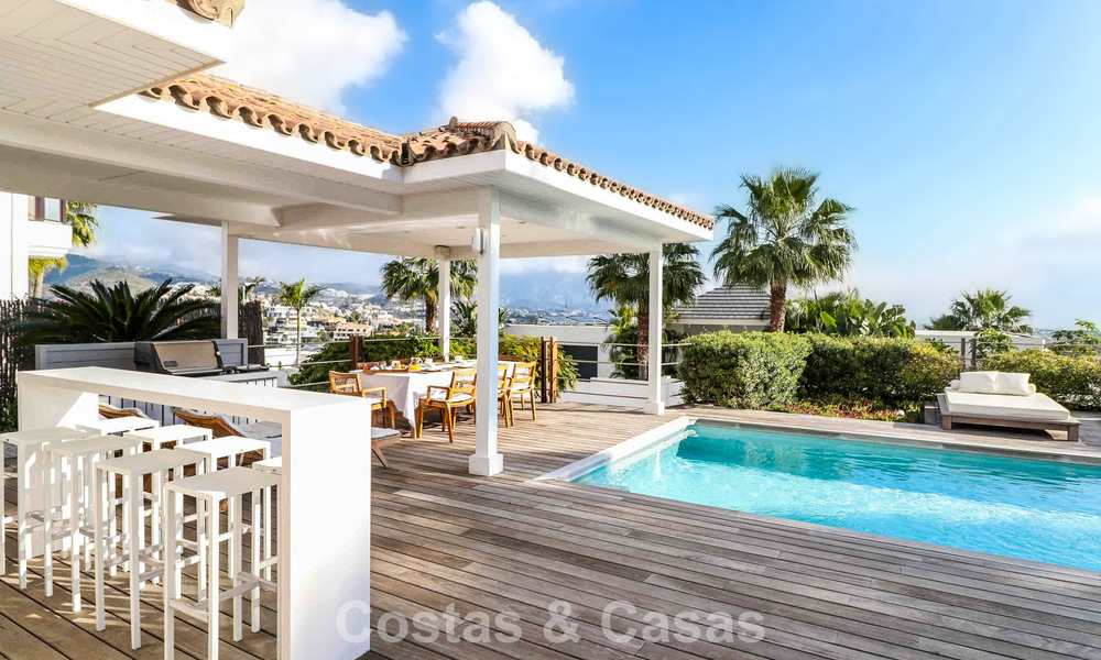 Villa méditerranéenne de plain-pied, prête à emménager, à vendre, dans un quartier de golf de Benahavis - Marbella 780810