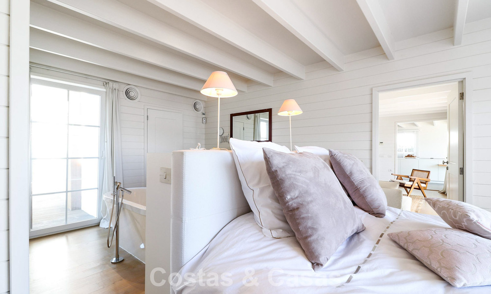 Villa méditerranéenne de plain-pied, prête à emménager, à vendre, dans un quartier de golf de Benahavis - Marbella 780818