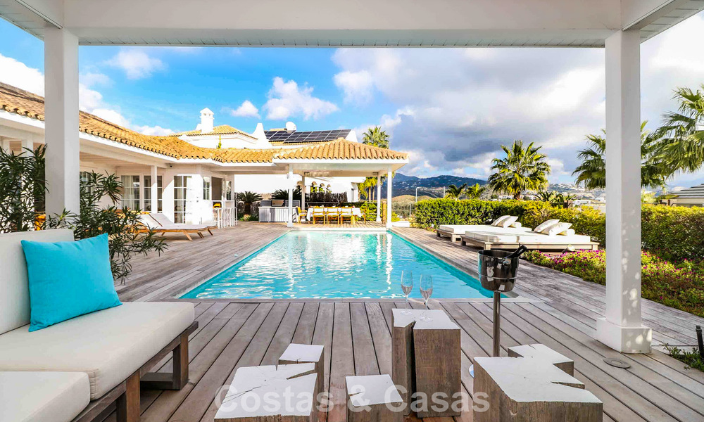 Villa méditerranéenne de plain-pied, prête à emménager, à vendre, dans un quartier de golf de Benahavis - Marbella 780826