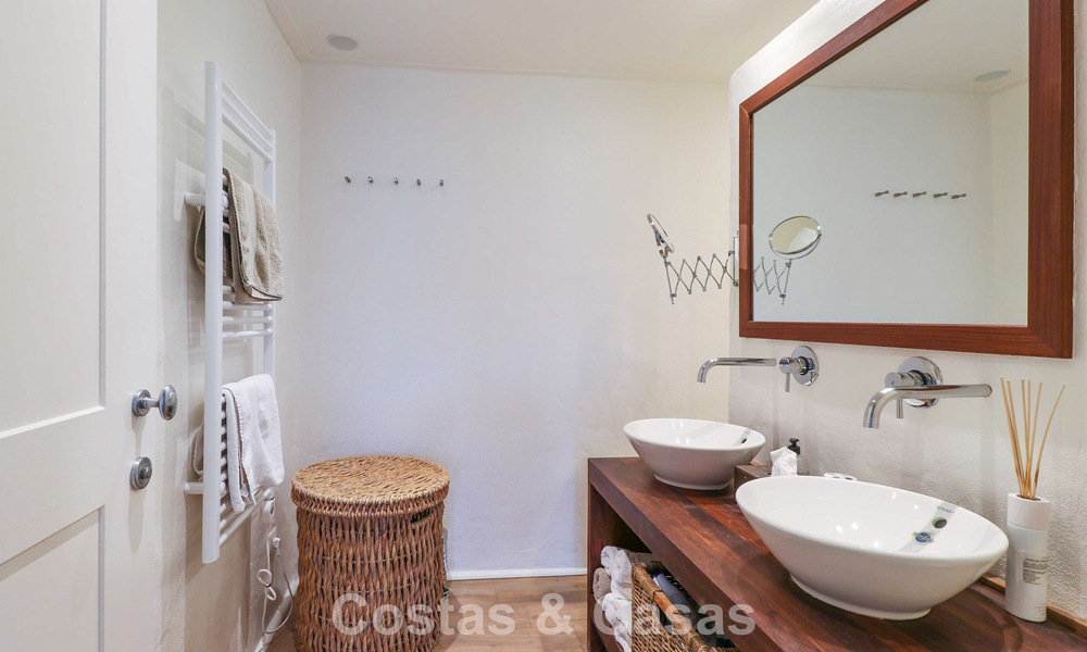 Villa méditerranéenne de plain-pied, prête à emménager, à vendre, dans un quartier de golf de Benahavis - Marbella 780837