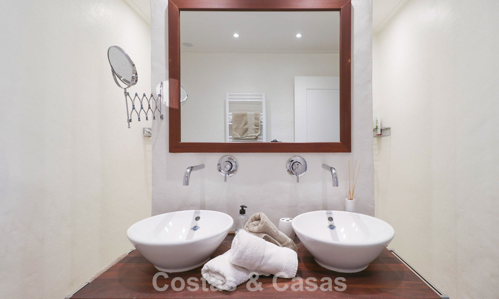 Villa méditerranéenne de plain-pied, prête à emménager, à vendre, dans un quartier de golf de Benahavis - Marbella 780838