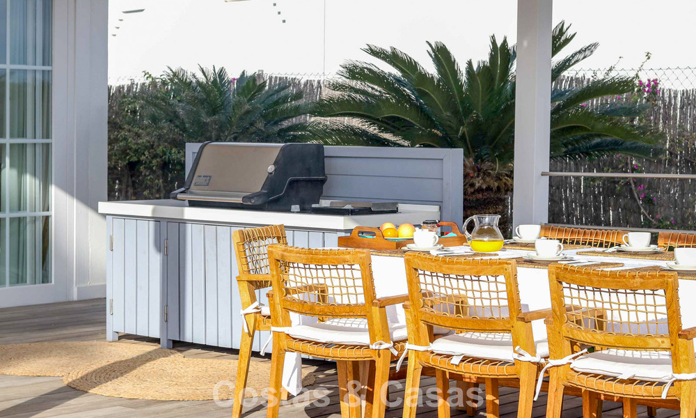 Villa méditerranéenne de plain-pied, prête à emménager, à vendre, dans un quartier de golf de Benahavis - Marbella 780845