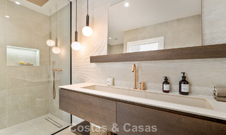 Maison de ville rénovée à vendre dans l'enclave de golf populaire d'Aloha Golf, Nueva Andalucia, Marbella 780882 