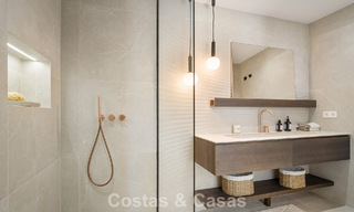 Maison de ville rénovée à vendre dans l'enclave de golf populaire d'Aloha Golf, Nueva Andalucia, Marbella 780883 