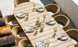 Maison de ville rénovée à vendre dans l'enclave de golf populaire d'Aloha Golf, Nueva Andalucia, Marbella 780898 