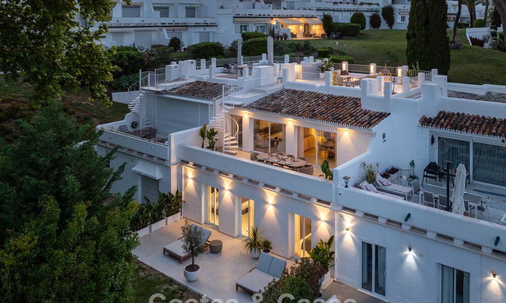 Maison de ville rénovée à vendre dans l'enclave de golf populaire d'Aloha Golf, Nueva Andalucia, Marbella 780903