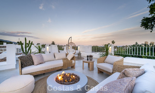 Maison de ville rénovée à vendre dans l'enclave de golf populaire d'Aloha Golf, Nueva Andalucia, Marbella 780905 