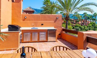 Luxueuse maison de ville rénovée de style méditerranéen à vendre sur le Golden Mile de Marbella 782945 