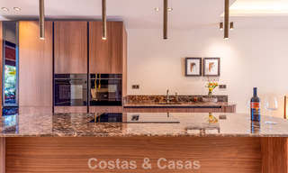 Luxueuse maison de ville rénovée de style méditerranéen à vendre sur le Golden Mile de Marbella 782960 