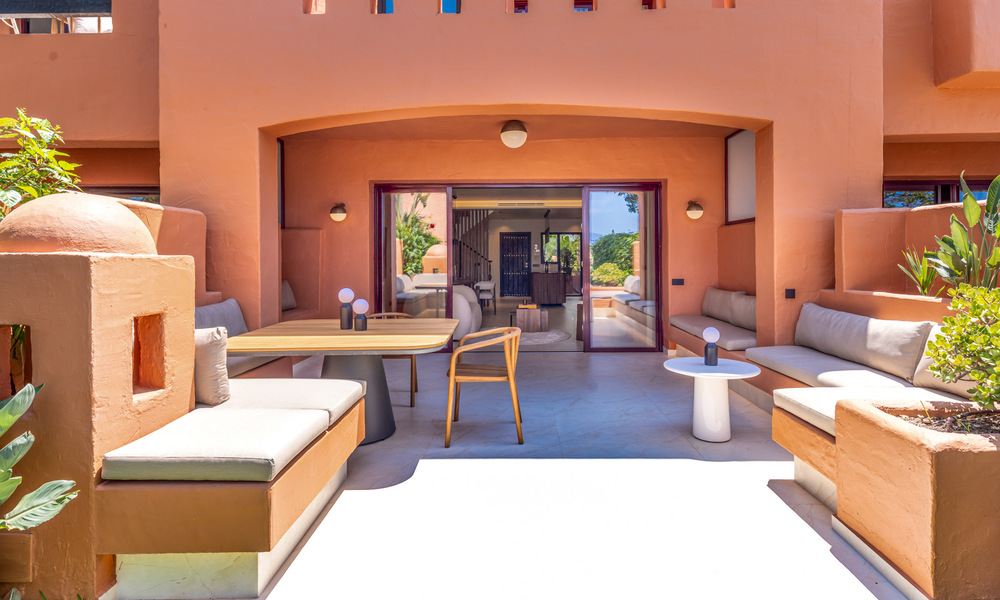 Luxueuse maison de ville rénovée de style méditerranéen à vendre sur le Golden Mile de Marbella 782966