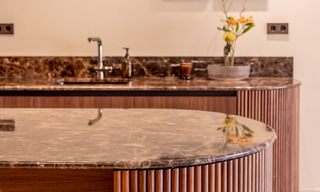 Luxueuse maison de ville rénovée de style méditerranéen à vendre sur le Golden Mile de Marbella 782969 