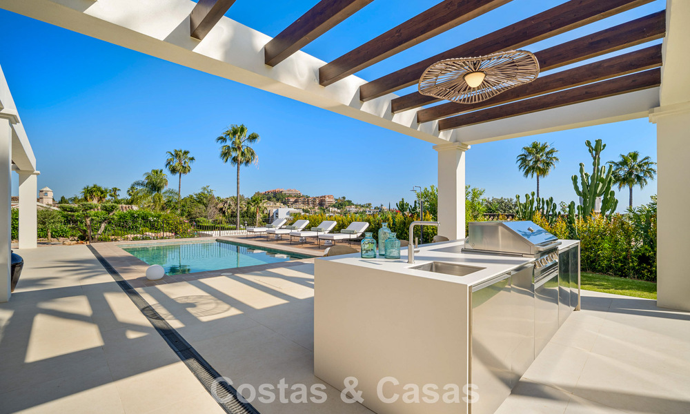 Villa de luxe de plain-pied, prête à emménager, à vendre dans la Vallée des Golfs de Nueva Andalucia, Marbella 780953