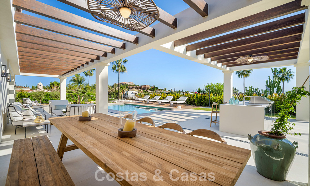 Villa de luxe de plain-pied, prête à emménager, à vendre dans la Vallée des Golfs de Nueva Andalucia, Marbella 780954