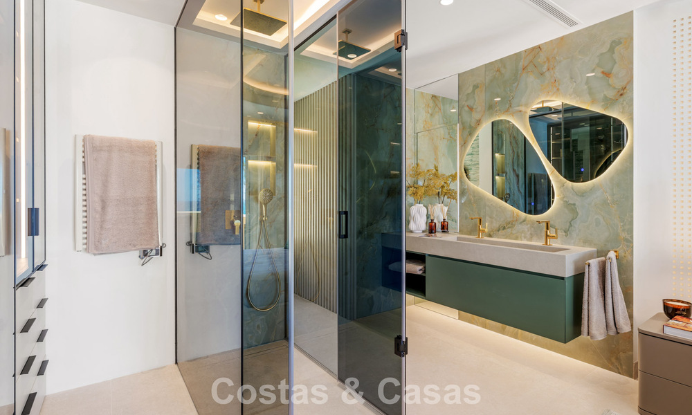 Luxueux appartement de 3 chambres avec vue directe sur la mer à vendre à l'est du centre de Marbella 780919