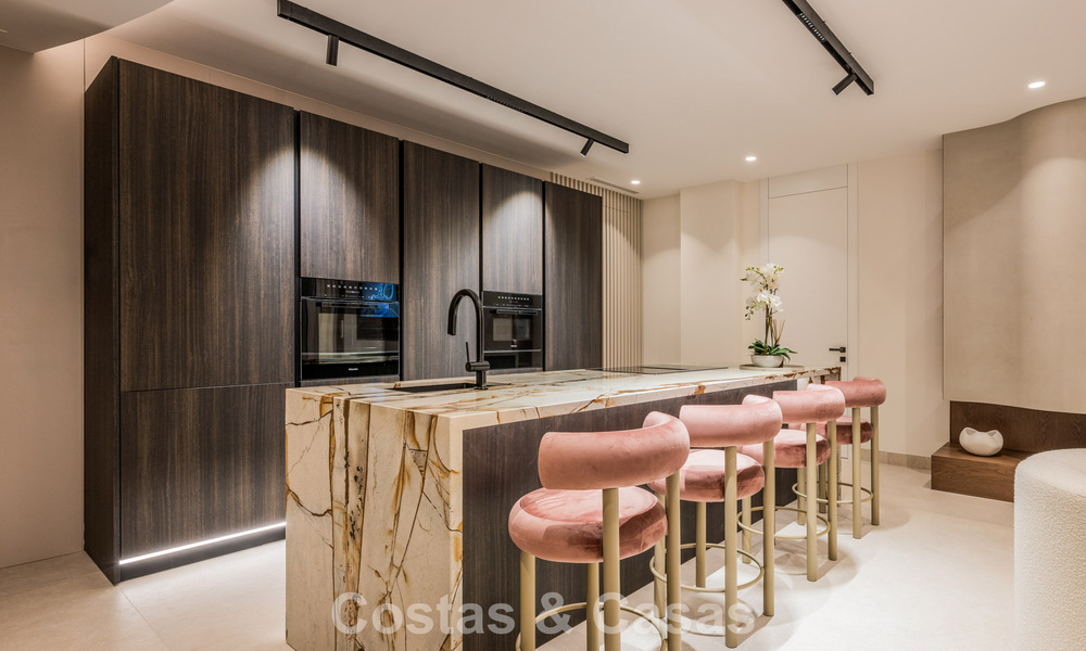 Luxueux appartement de 3 chambres avec vue directe sur la mer à vendre à l'est du centre de Marbella 780979