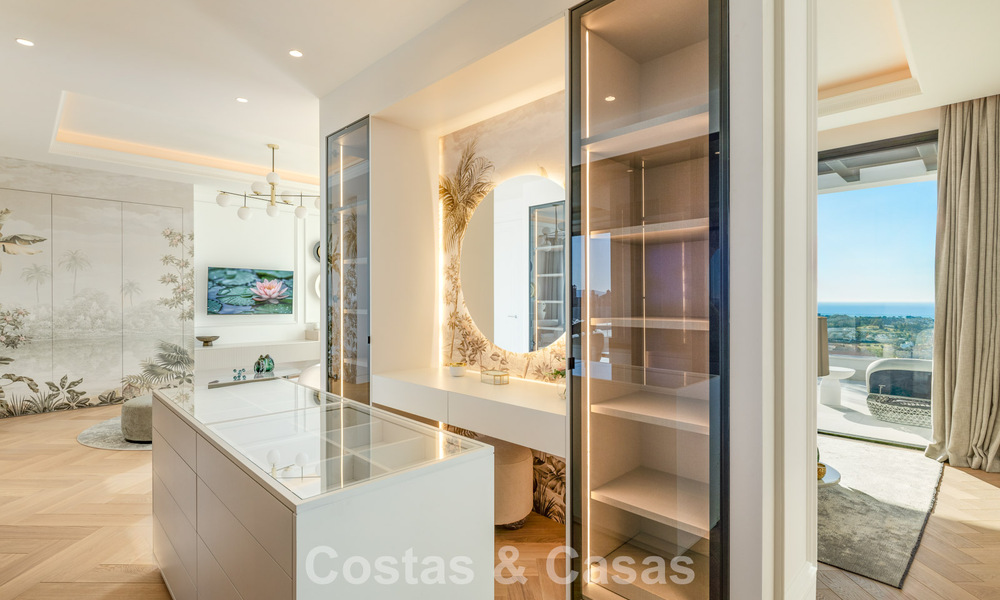 Villa de luxe exclusive à l'architecture andalouse moderne à vendre avec vue panoramique sur la mer à Marbella - Benahavis 781191