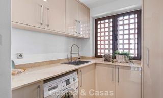 Penthouse de luxe à vendre en bord de mer sur le New Golden Mile, entre Marbella et Estepona 781260 
