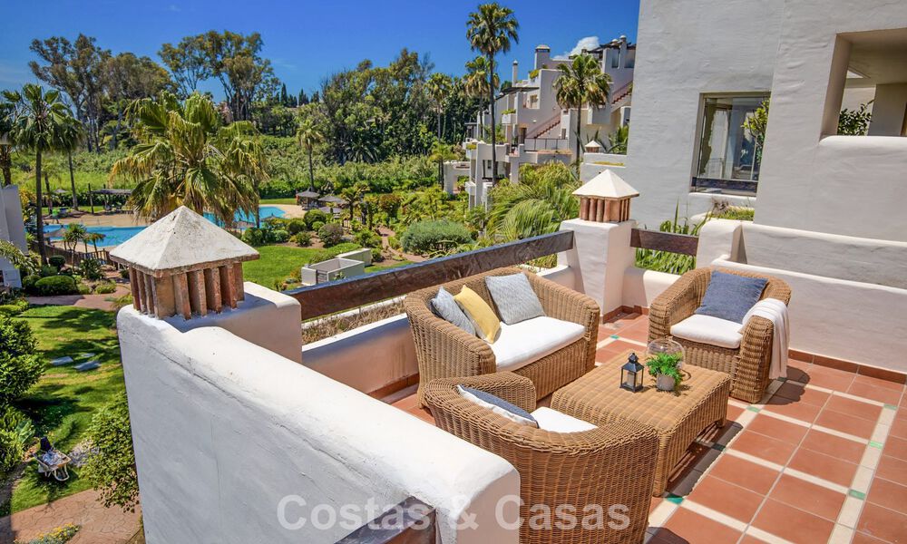 Penthouse de luxe à vendre en bord de mer sur le New Golden Mile, entre Marbella et Estepona 781265