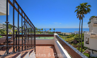 Penthouse de luxe à vendre en bord de mer sur le New Golden Mile, entre Marbella et Estepona 781266 