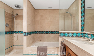 Penthouse de luxe à vendre en bord de mer sur le New Golden Mile, entre Marbella et Estepona 781268 