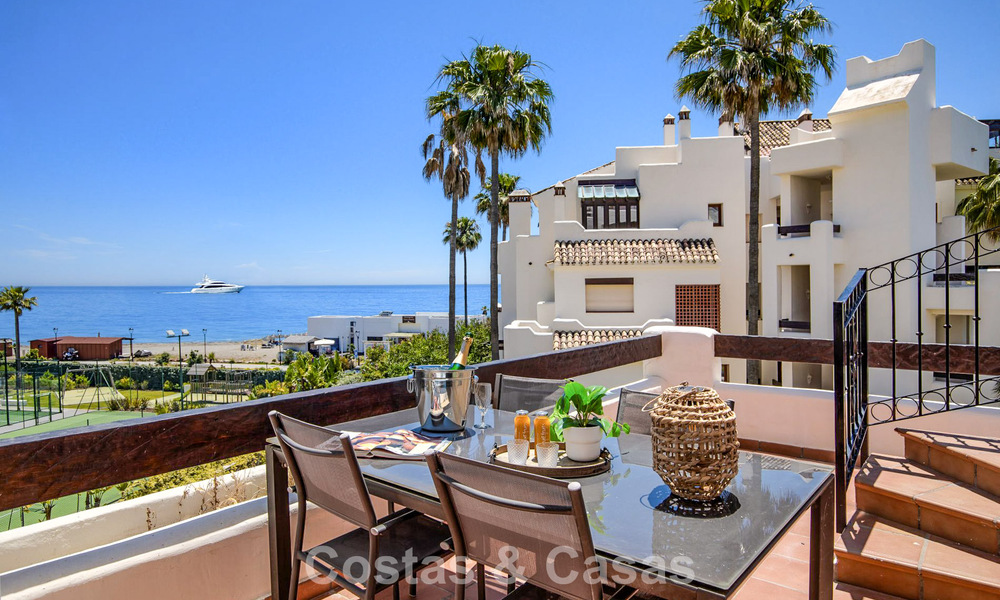 Penthouse de luxe à vendre en bord de mer sur le New Golden Mile, entre Marbella et Estepona 781290