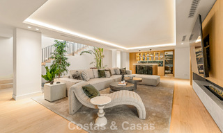 Spectaculaire villa de luxe à vendre dans une urbanisation prisée de Nueva Andalucia, Marbella 781327 