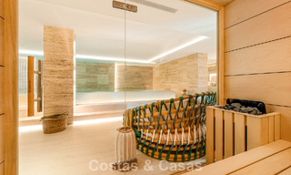 Spectaculaire villa de luxe à vendre dans une urbanisation prisée de Nueva Andalucia, Marbella 781336 