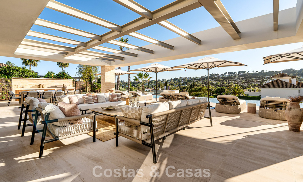 Spectaculaire villa de luxe à vendre dans une urbanisation prisée de Nueva Andalucia, Marbella 781339