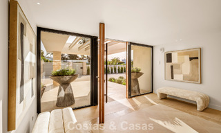 Spectaculaire villa de luxe à vendre dans une urbanisation prisée de Nueva Andalucia, Marbella 781345 