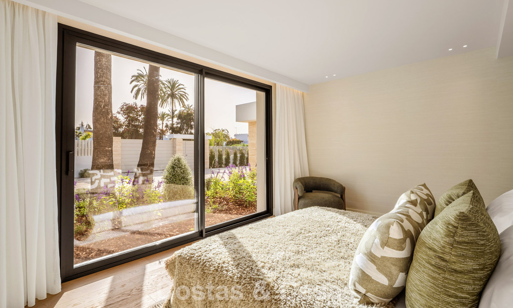 Spectaculaire villa de luxe à vendre dans une urbanisation prisée de Nueva Andalucia, Marbella 781347