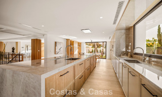 Spectaculaire villa de luxe à vendre dans une urbanisation prisée de Nueva Andalucia, Marbella 781350 