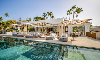 Spectaculaire villa de luxe à vendre dans une urbanisation prisée de Nueva Andalucia, Marbella 781353 