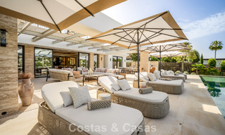 Spectaculaire villa de luxe à vendre dans une urbanisation prisée de Nueva Andalucia, Marbella 781356 