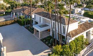 Spectaculaire villa de luxe à vendre dans une urbanisation prisée de Nueva Andalucia, Marbella 781358 