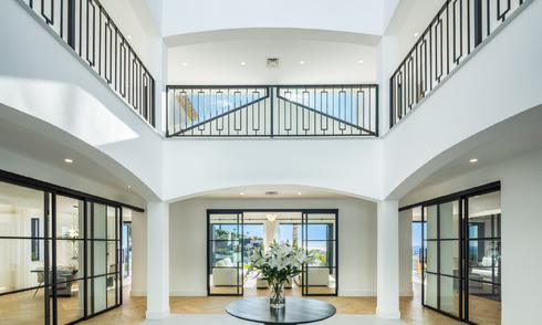 Villa de luxe à l'architecture espagnole contemporaine et vue sur la mer, prête à emménager, à vendre à Marbella - Benahavis 781361