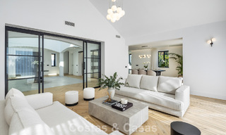 Villa de luxe à l'architecture espagnole contemporaine et vue sur la mer, prête à emménager, à vendre à Marbella - Benahavis 781364 