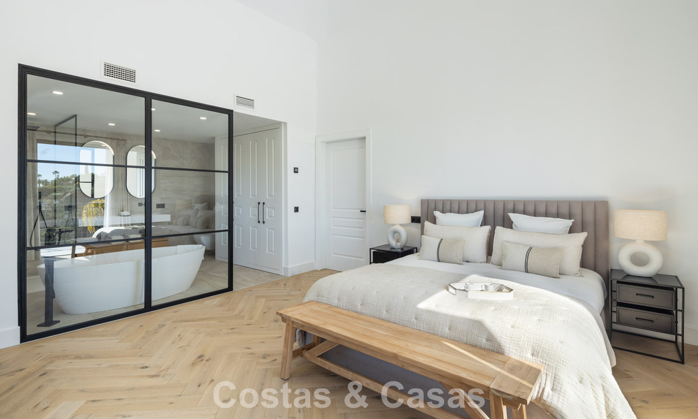 Villa de luxe à l'architecture espagnole contemporaine et vue sur la mer, prête à emménager, à vendre à Marbella - Benahavis 781368