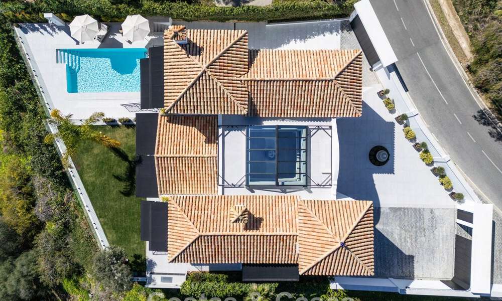 Villa de luxe à l'architecture espagnole contemporaine et vue sur la mer, prête à emménager, à vendre à Marbella - Benahavis 781370