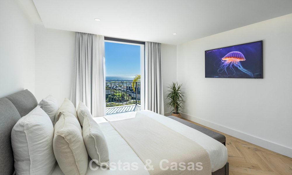 Villa de luxe à l'architecture espagnole contemporaine et vue sur la mer, prête à emménager, à vendre à Marbella - Benahavis 781375