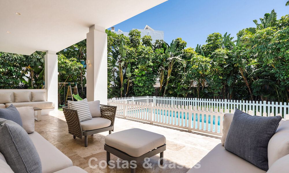 Villa familiale moderniste à vendre, dans un quartier recherché de La Quinta, Marbella - Benahavis 781412